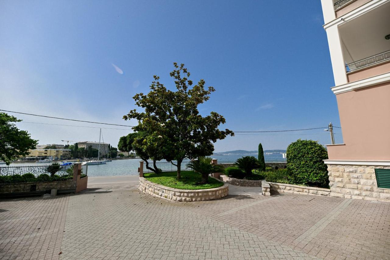 Villa Hresc M Zadar Exteriör bild